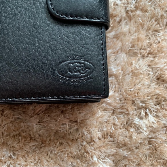 Black Hasp & Zip Style Leather Avorio Wallet - Picture 2 of 10